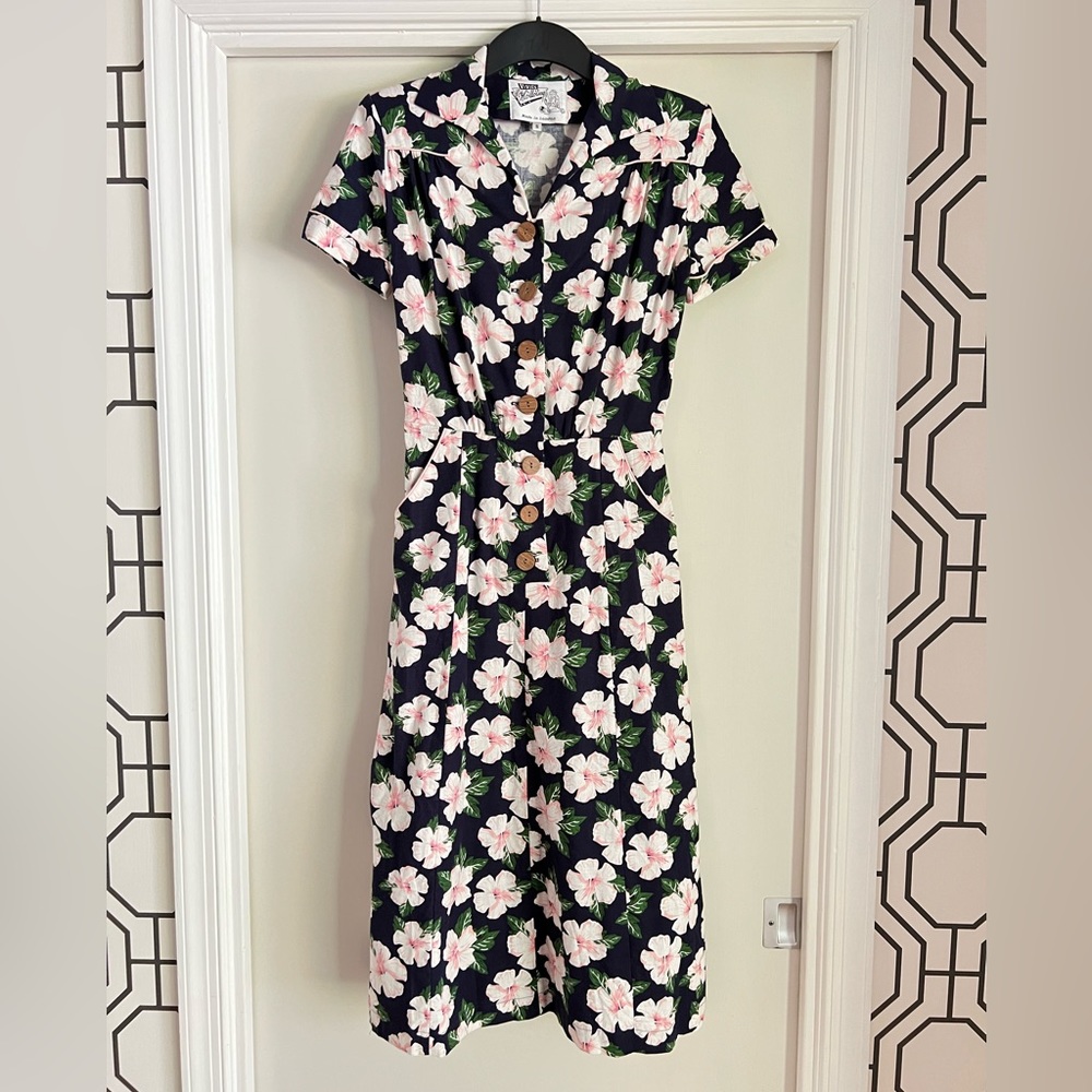Vivien of Holloway Hibiscus Navy Tea Dress